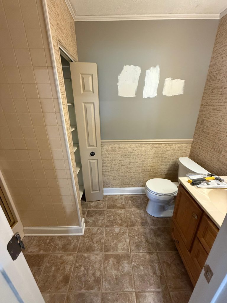 Before photo of bathroom fixtures before remodeling in Hoffman Estates